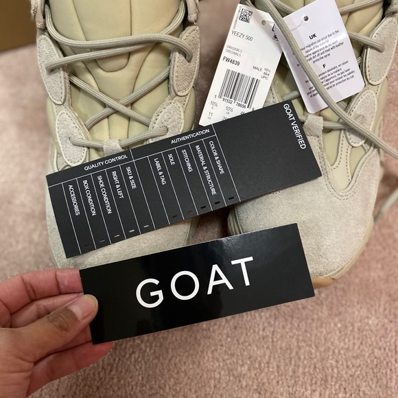 (SOLD)Authentic men’s Yeezy 500 - size 11 - Picture 8 of 9